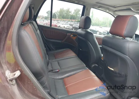 2001 Mercedes-Benz Ml 320 z USA, uszkodzony, nr VIN 4JGAB54EX1A243467